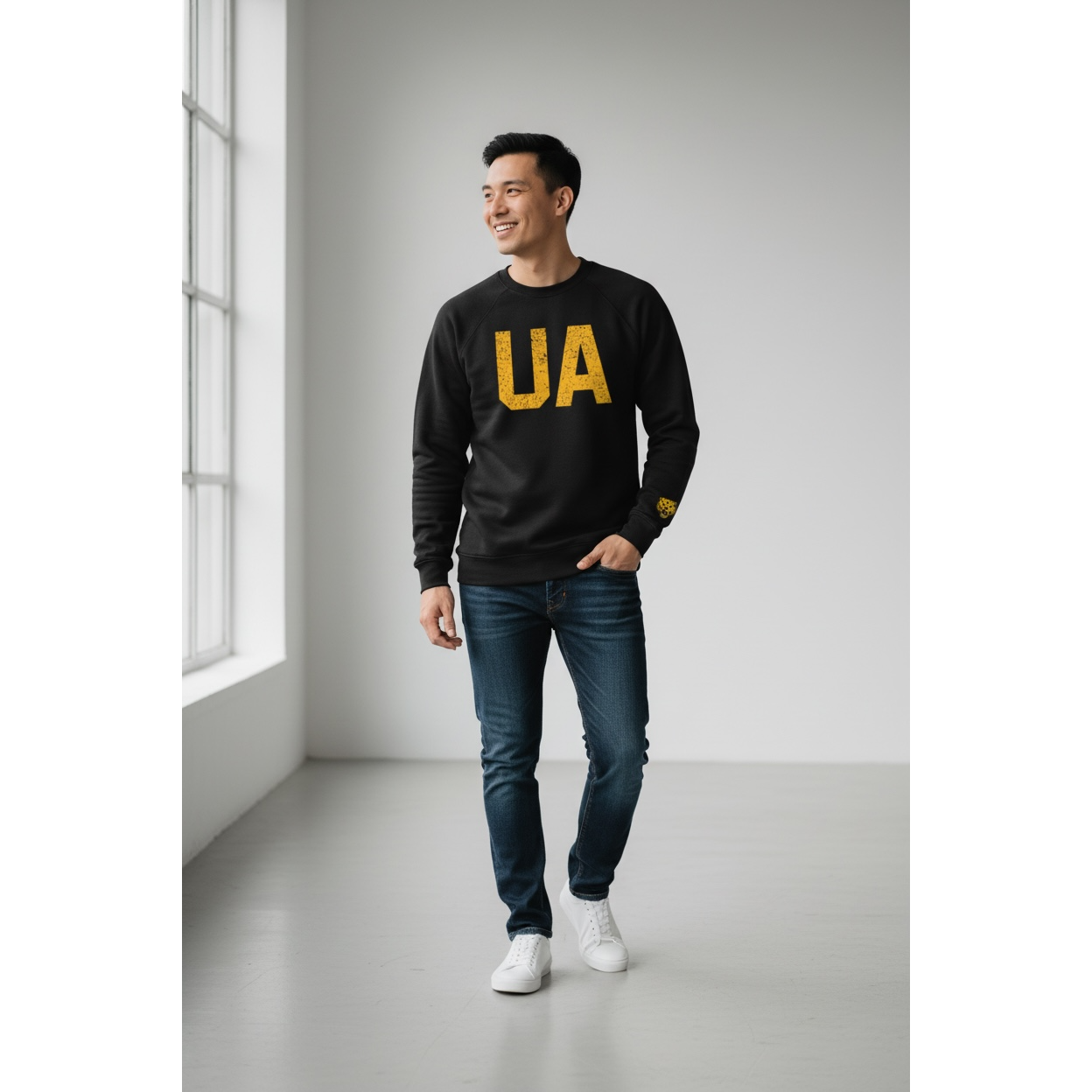 UA Vintage Adult Crewneck